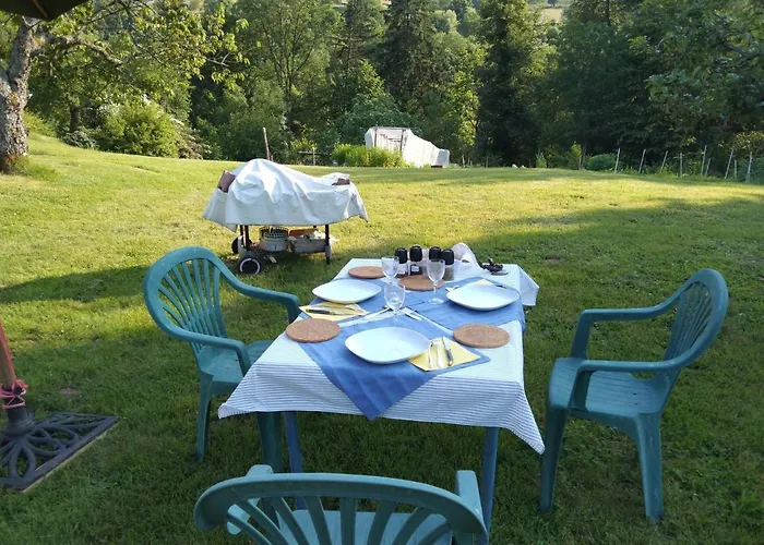 Chalet Le *